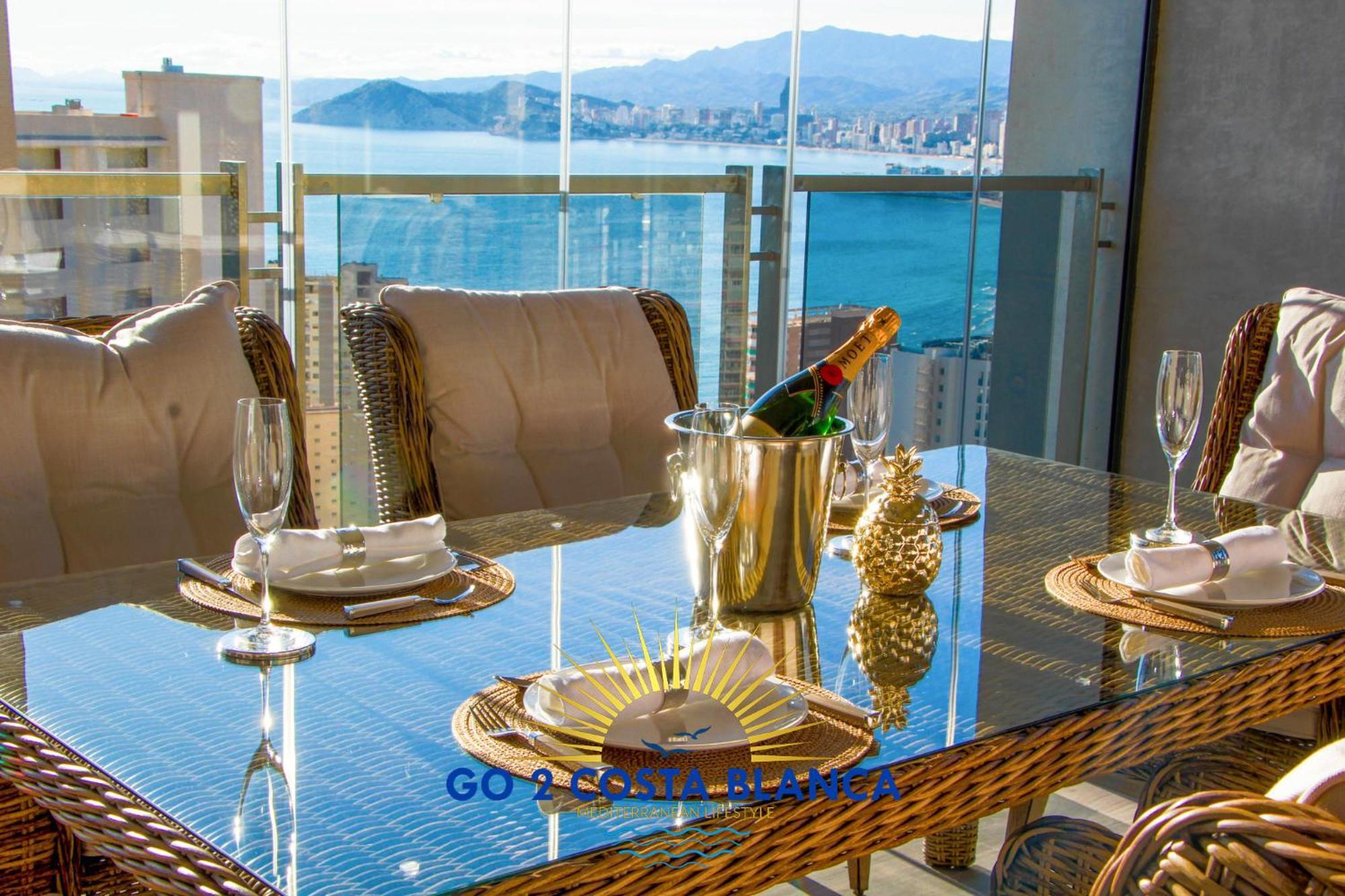 Bea'S Seaview Home Deluxe 베니돔 외부 사진